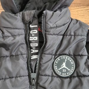 Boys AIR JORDAN Coat Size 2T